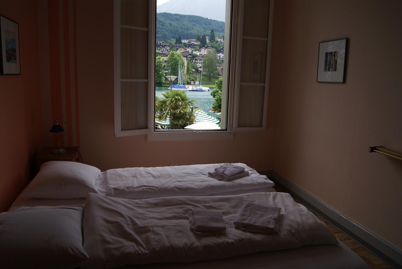 Hotel Schlosspintli Spiez Exterior photo